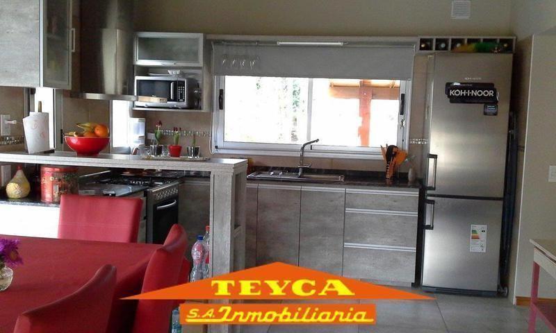 Foto de VENTA Casa dividida en 3 deptos |ZONA CARILO, PINAMAR, imagen 4