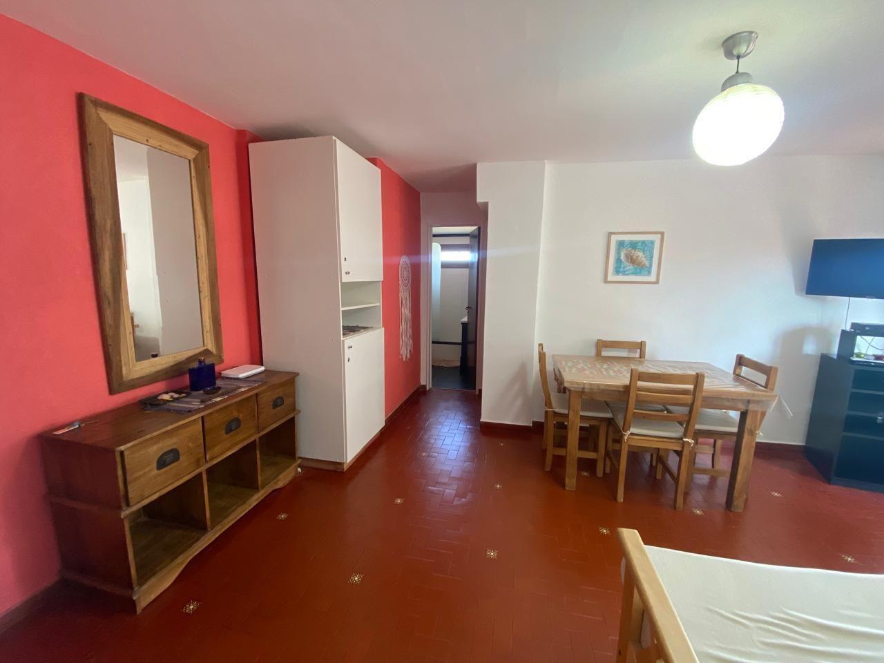 Foto de ALQUILER TEMPORARIO - DEPTO DE 2 AMBIENTE CON COCHERA, ZONA SUR PLAYA, imagen 2