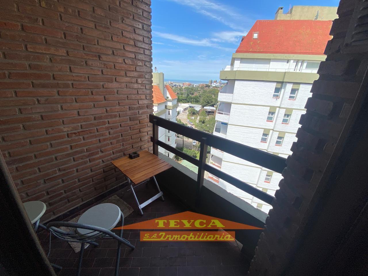 Foto de ALQUILER TEMPORARIO - DEPARTAMENTO DE 4 AMB CON COCHERA, ZONA CENTRO, imagen 1