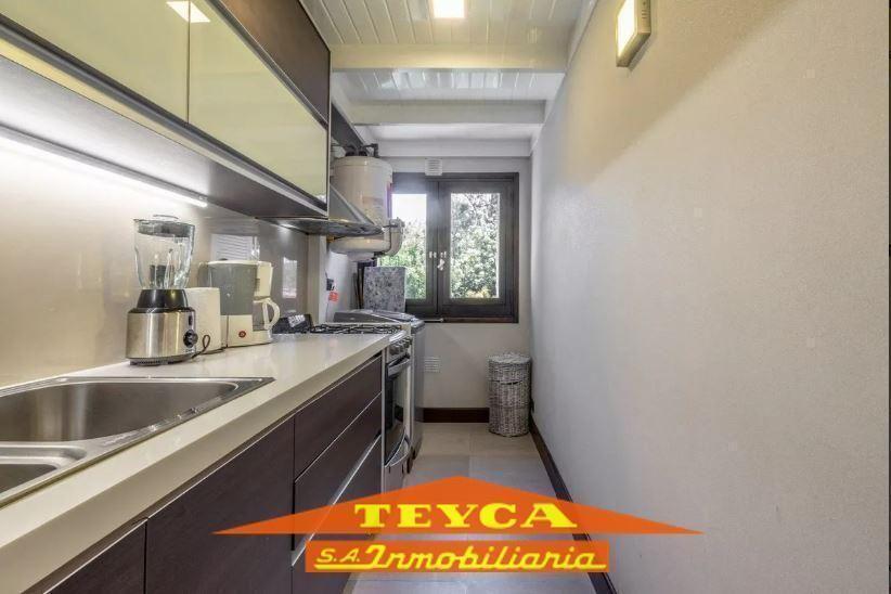 Foto de Alquiler temporario - Departamento en duplex de 3 amb, zona duplex, imagen 2