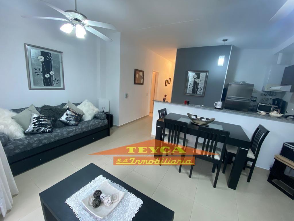 Foto de VENTA, DEPARTAMENTO DE 2 AMBIENTES CON COCHERA, CENTRO PINAMAR, imagen 2