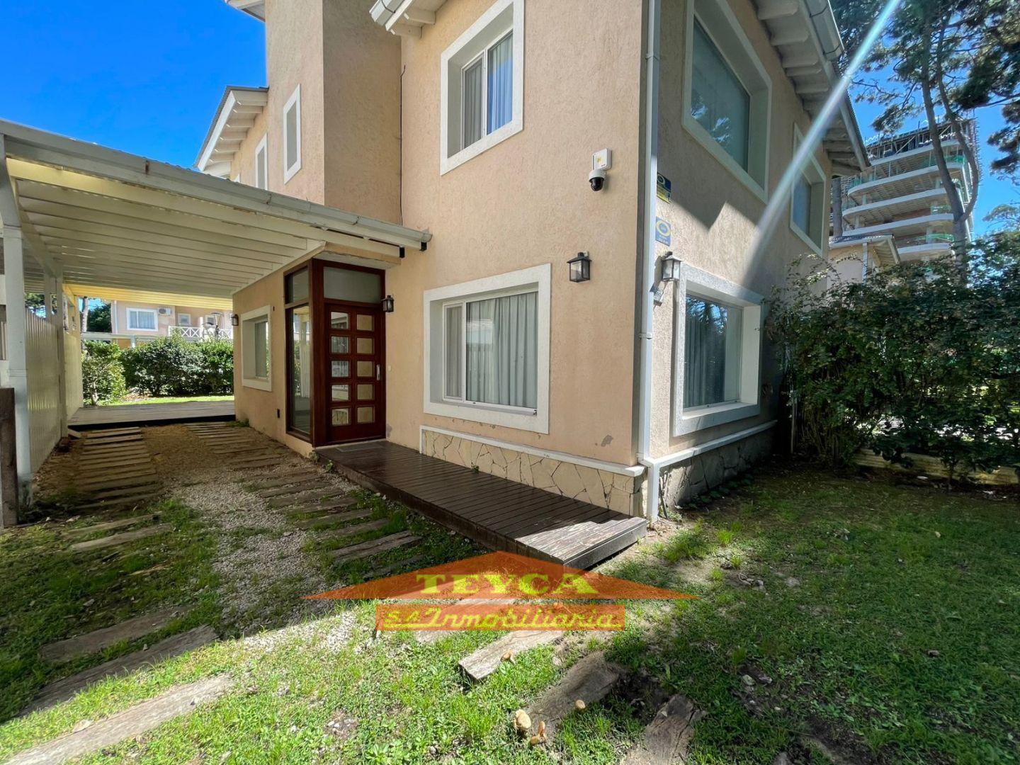Foto de VENTA, DUPLEX DE 4 AMBIENTES, ZONA B5, PINAMAR, imagen 2