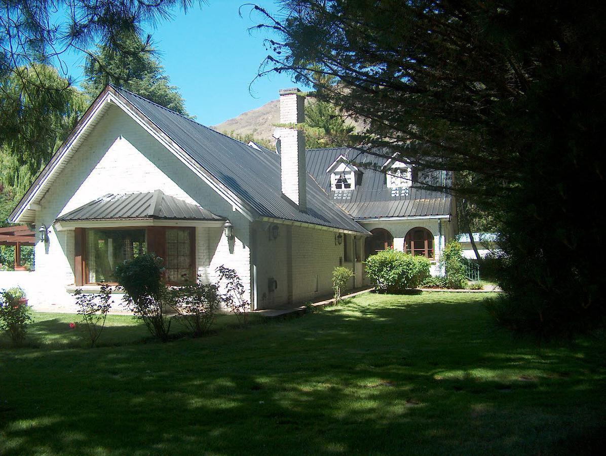 INMOBILIARIA COMODORO - ESTANCIA TROFEO EN ESQUEL..!!