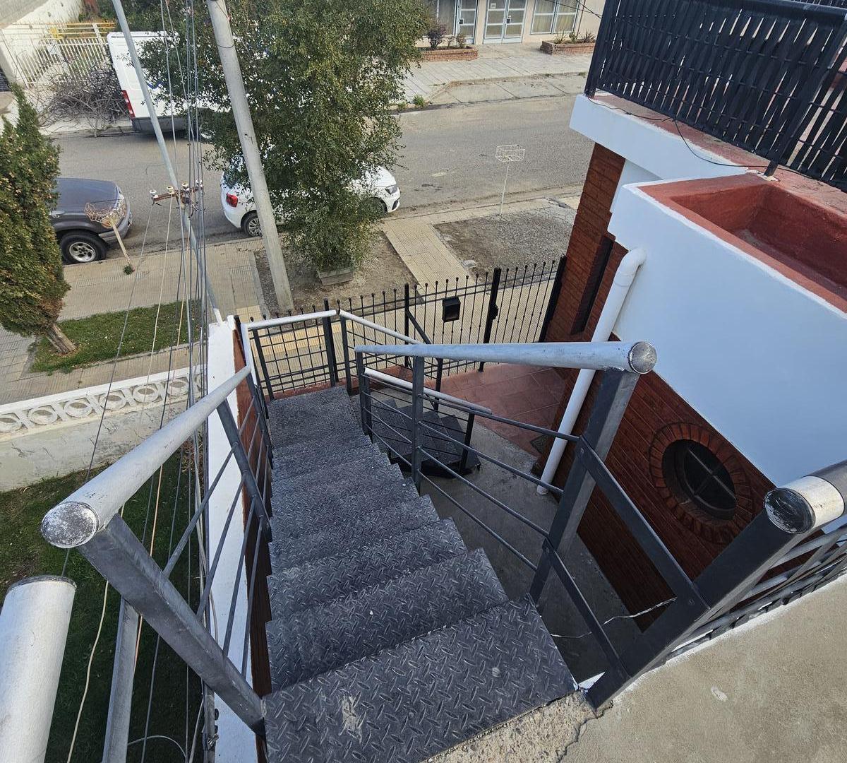 Foto de Departamento Barrio Roca excelente ubicacion!, imagen 5