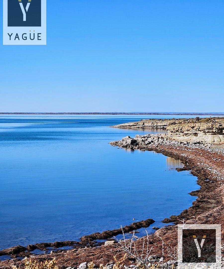 Foto de 7.000 has sobre el Lago Muster - 15 km de costa - Excelente pesca, imagen 2