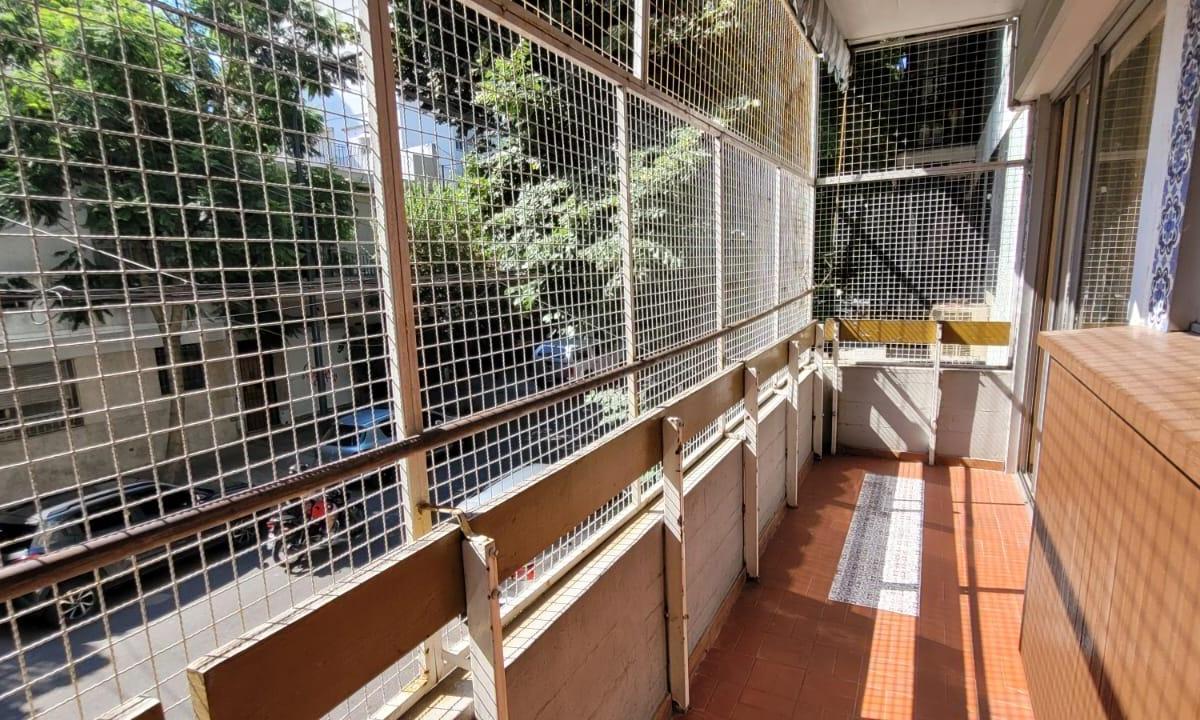 Foto de DEPARTAMENTO 3 AMBIENTES AL FRENTE CON BALCÓN Y PATIO!! RESERVADO, imagen 4