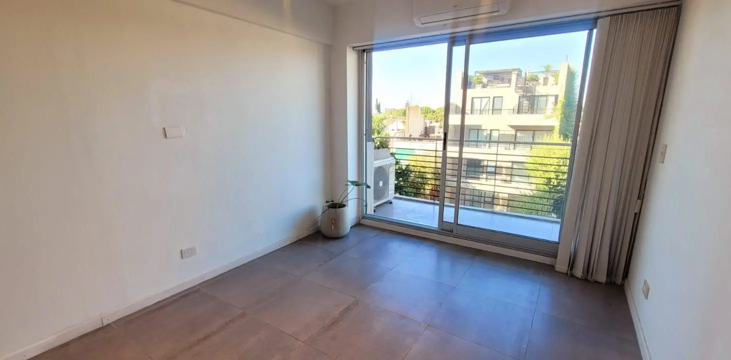 HERMOSO DEPARTAMENTO 2 AMBIENTES CON BALCÓN!! 3