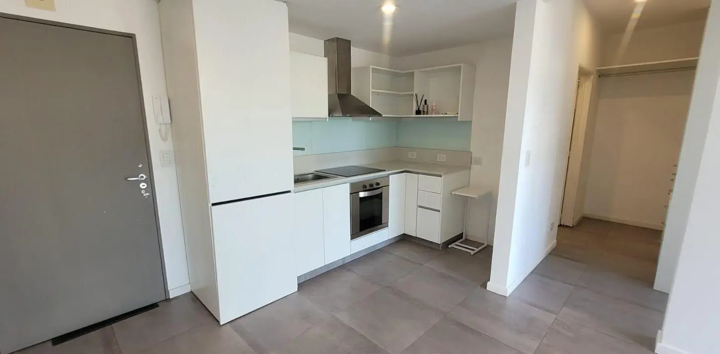 HERMOSO DEPARTAMENTO 2 AMBIENTES CON BALCÓN!! 4