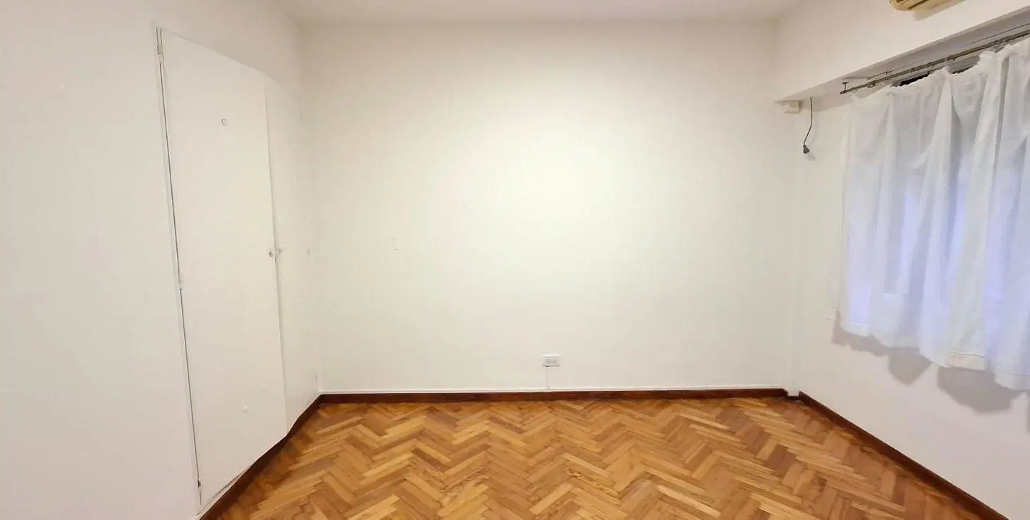 DEPARTAMENTO 2 AMBIENTES CON BALCÓN FRANCÉS!! 4