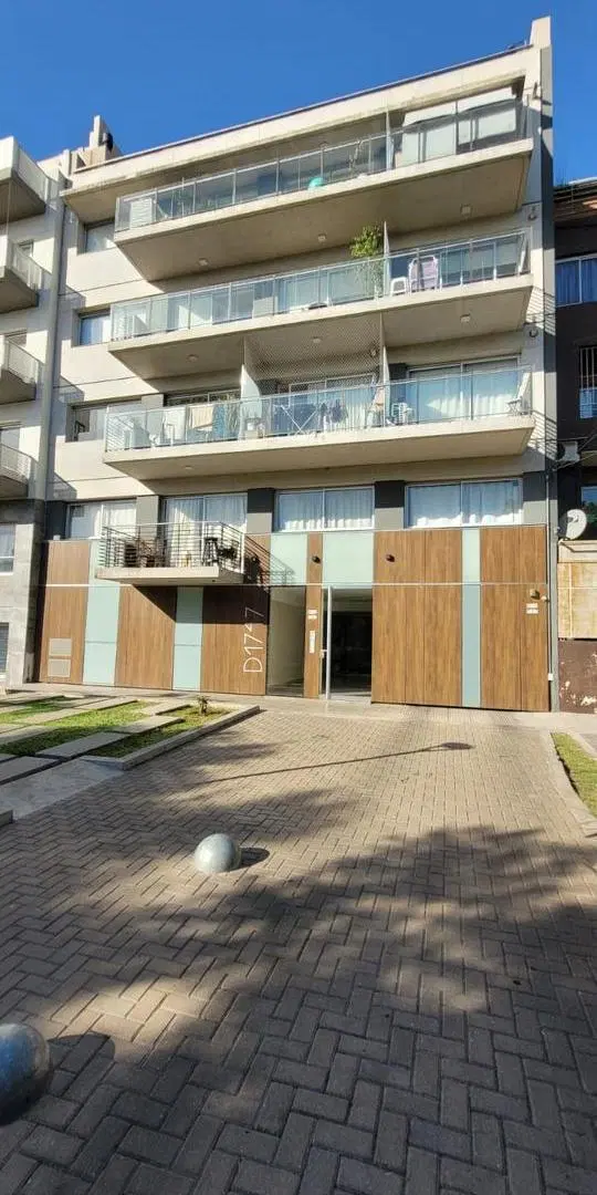 HERMOSO DEPARTAMENTO 2 AMBIENTES CON BALCÓN!! 2