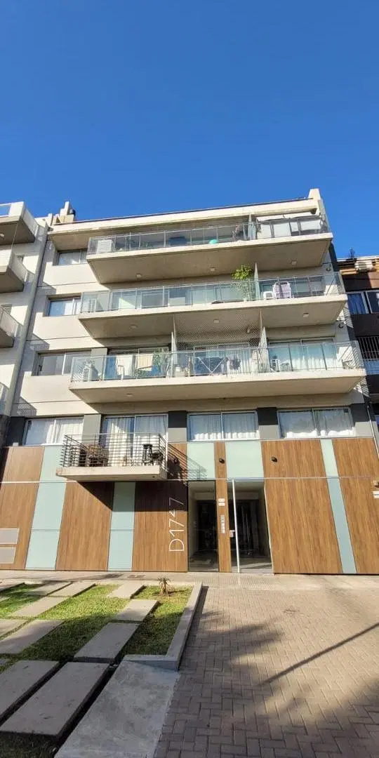 HERMOSO DEPARTAMENTO 2 AMBIENTES CON BALCÓN!! 1
