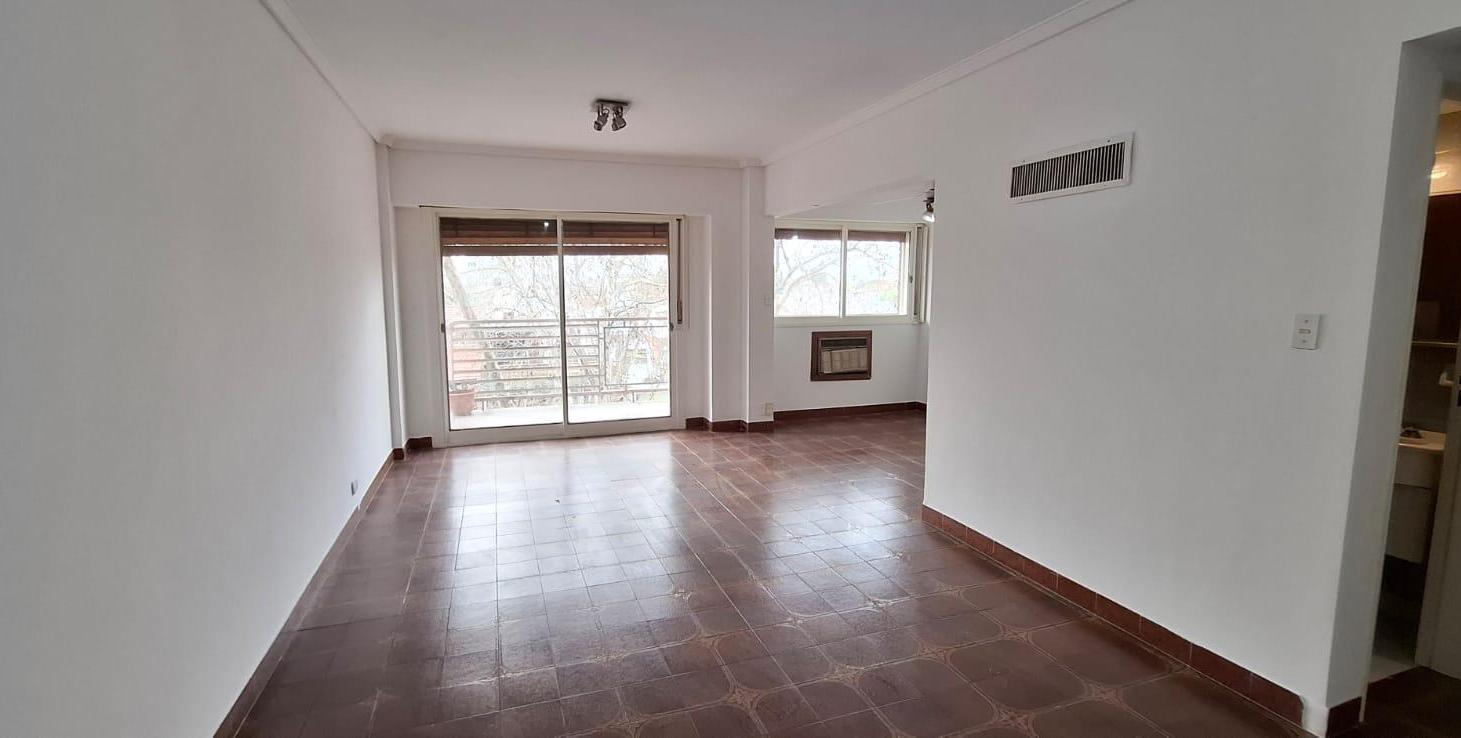 Foto de DEPARTAMENTO 3 AMBIENTES CON DEPENDENCIA, BALCÓN Y ESPACIO GUARDACOCHE!!, imagen 1