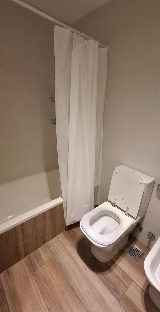 Foto de HERMOSO DEPARTAMENTO 2 AMBIENTES CON BALCÓN!!, imagen 2