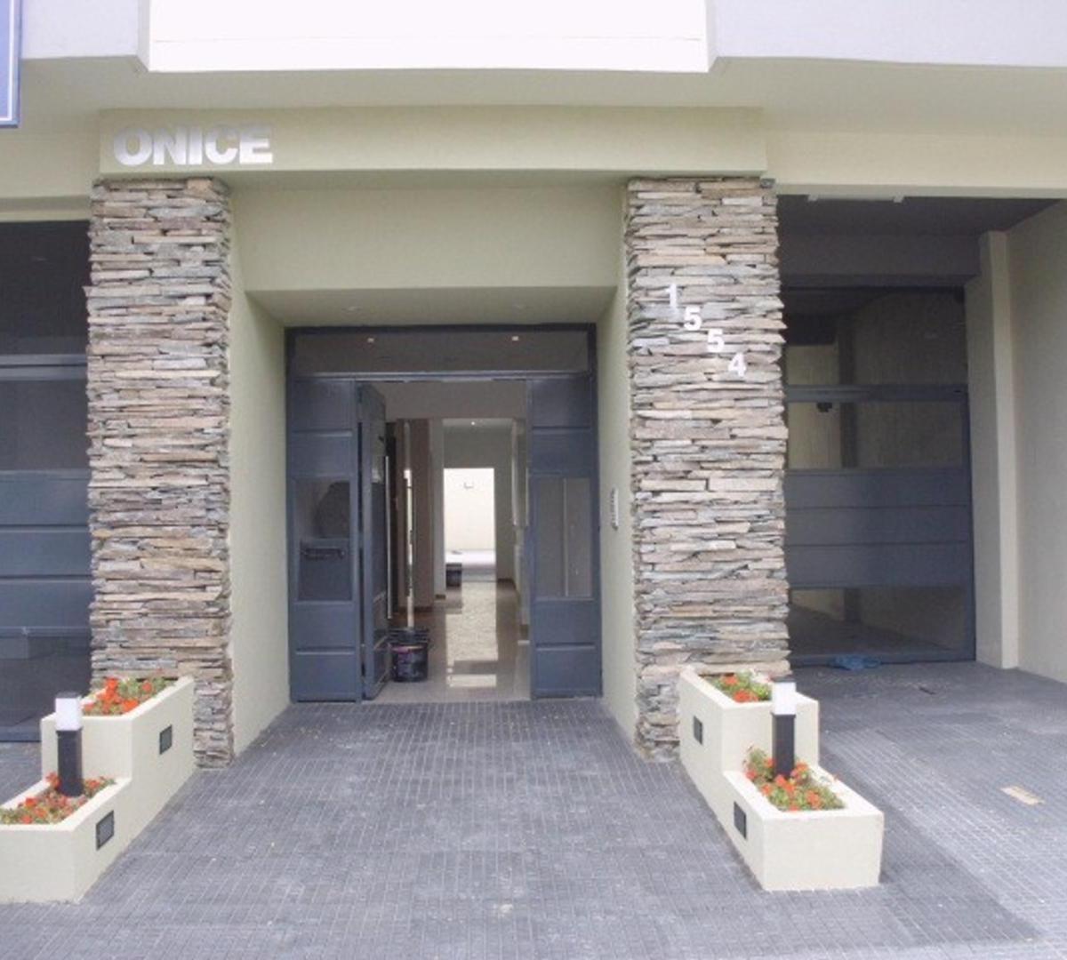 Duplex en Torre 3 Ambientes a Estrenar C/ Cochera 2