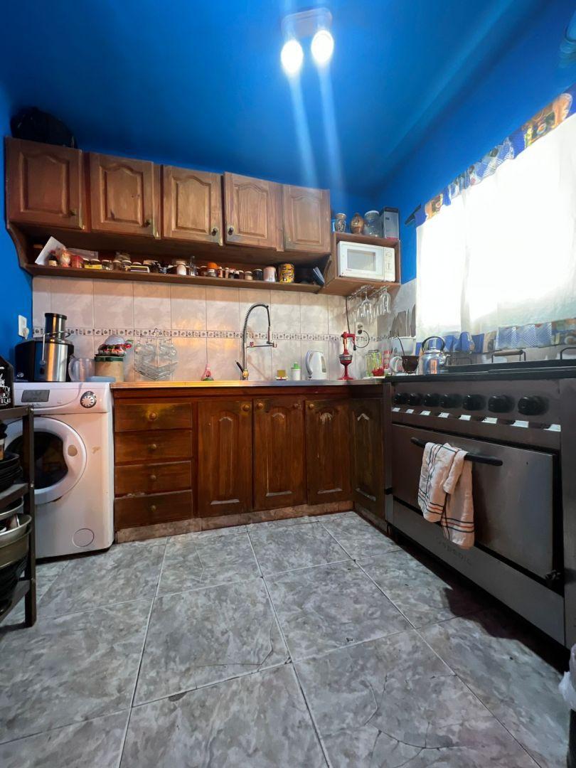 DEPTO TIPO CASA DE 5 AMBIENTES! EXC UBICACIÓN!