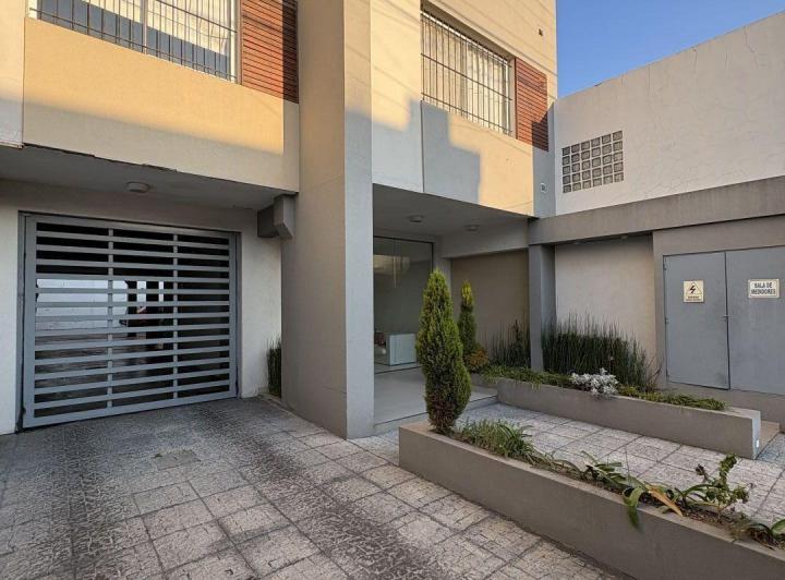 Monoamb c/ cochera apto crédito en Lanús E a precio unico 4
