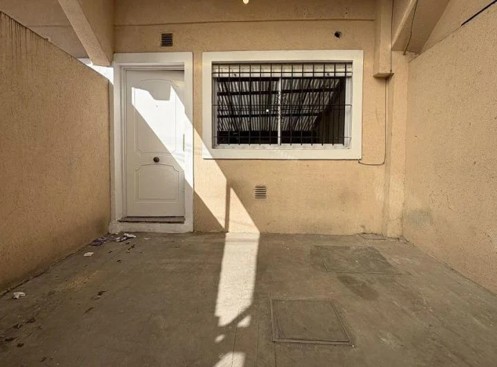Duplex de 3 amb c/ cochera, patio y parrilla en Lanús O 4