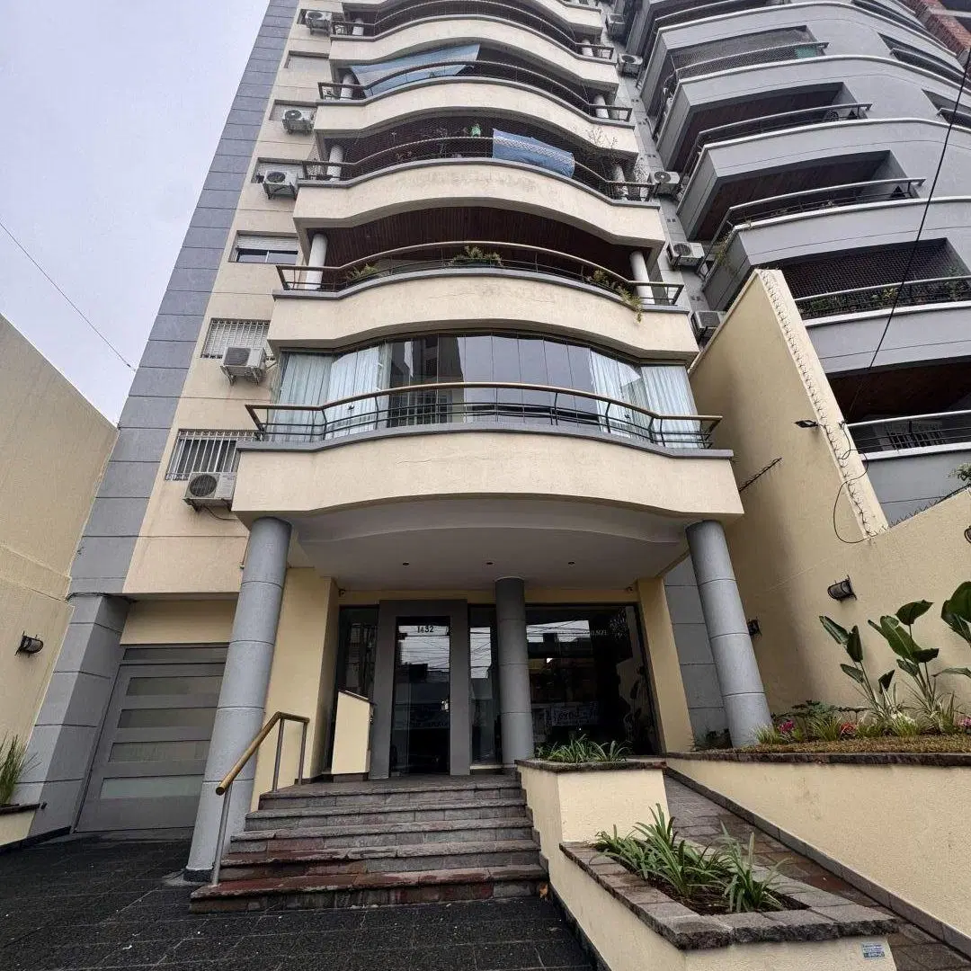 Hermoso depto de 2 amb c/ balcón en exc. ubicación 1