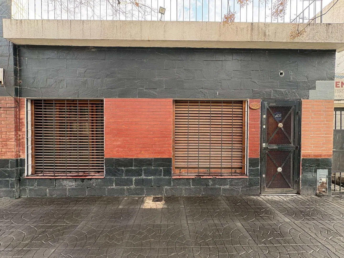 PH al frente de 4 amb con 2 patios y terraza accesible en exc. ubicación 2