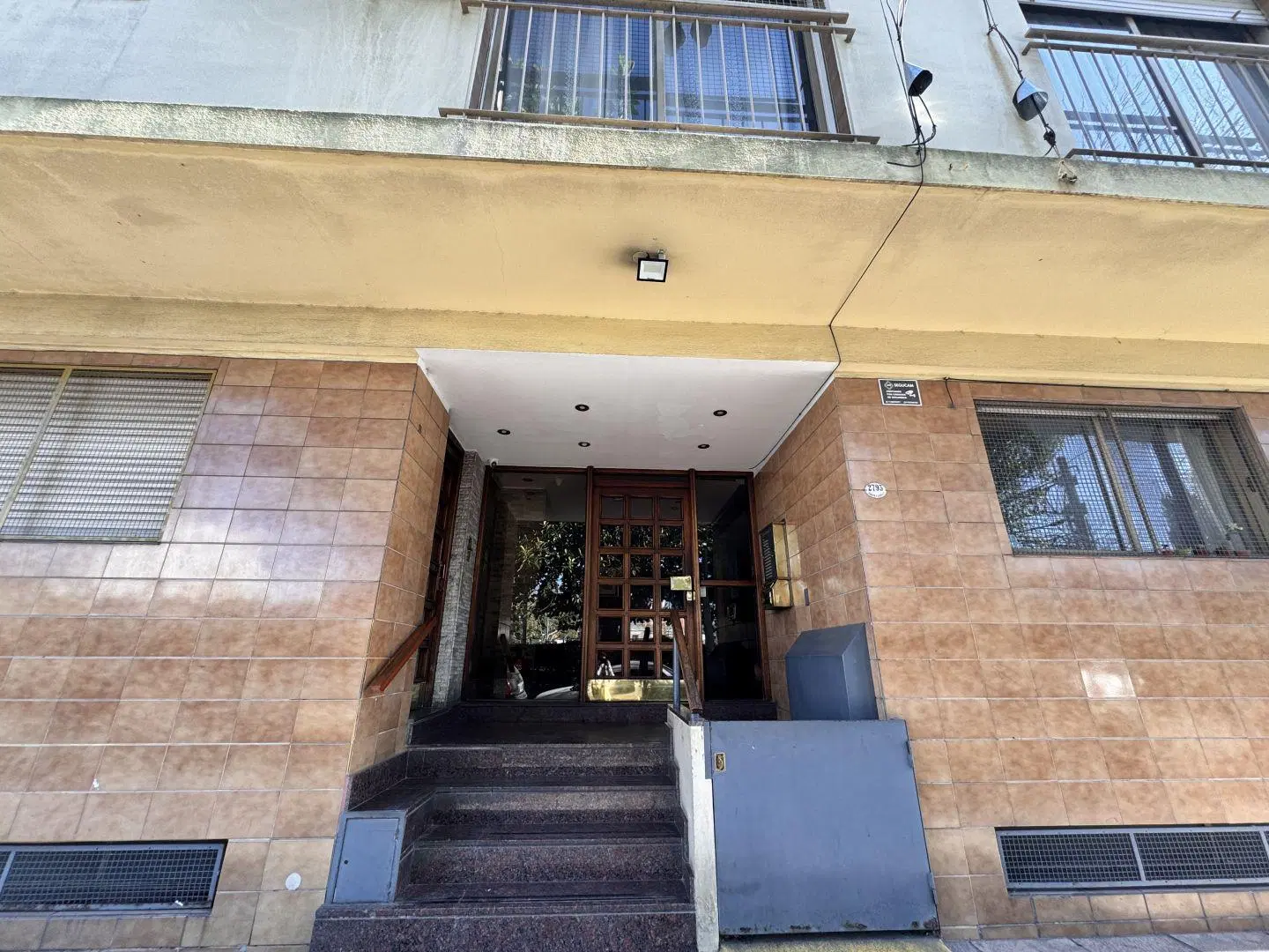 Depto de 3 amb c/ balcón en pleno lanus. Exc ubicación 4