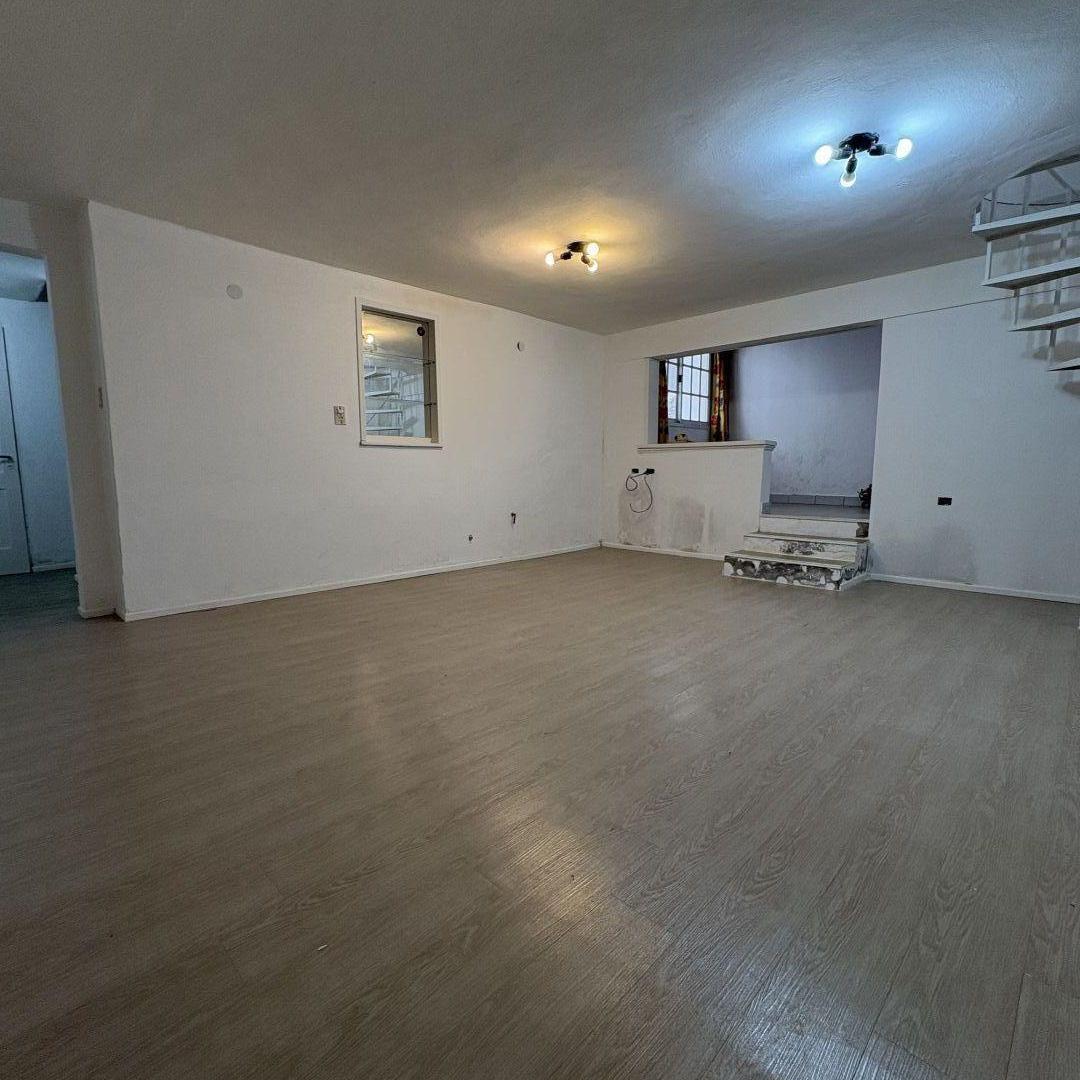 Foto de PH tipo casa de 3 amb c/ patio en exc. ubicación. APTO CREDITO, imagen 1