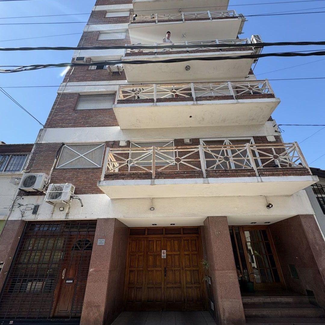 Foto de Depto de 3 amb en pleno lanus este. Apto credito, ideal 1ra vivienda o, imagen 5