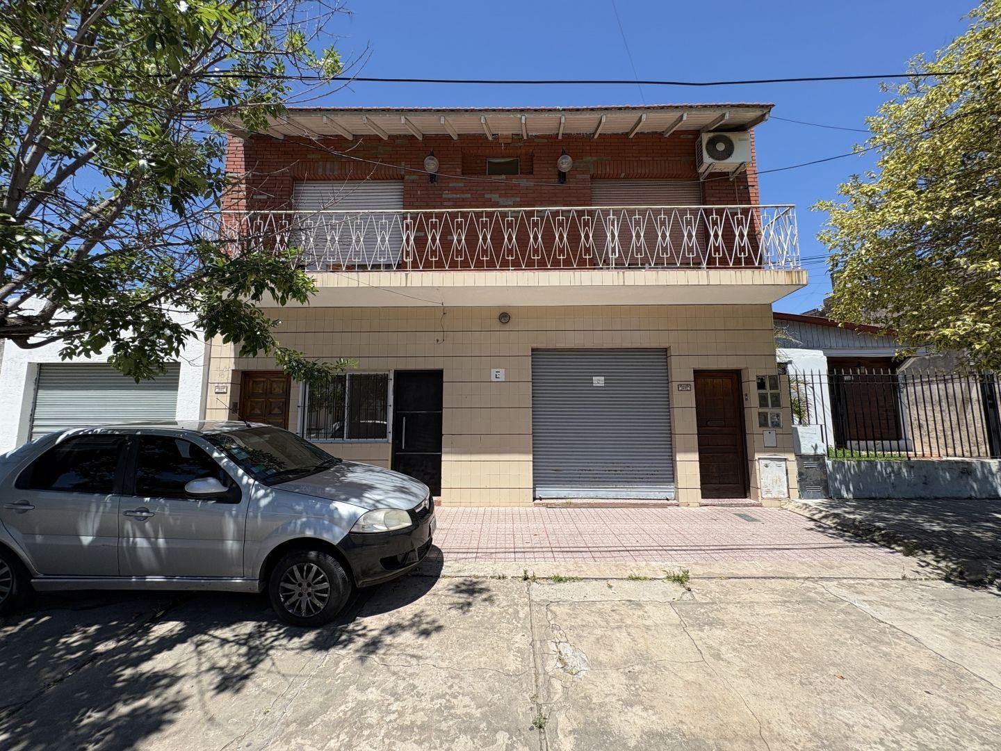 Foto de PH de 3 amb con patio y terraza accesible. Apto credito. Sin expensas, imagen 1