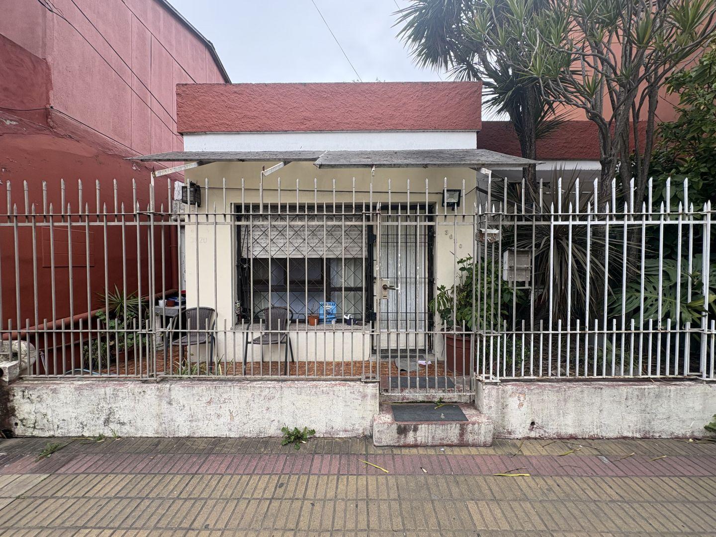 Foto de Casa lote propio de 3 amb amplio con patio. Apto credito., imagen 1