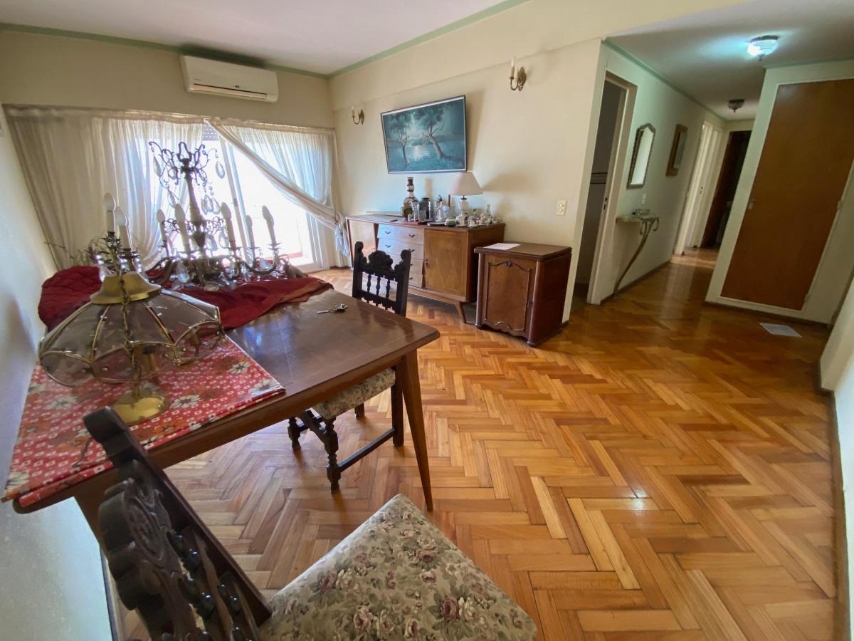 Divino 3 Amb C/balcón en Edificio Torre S/ Rivadavia y Malvinas. Oportunidad 4