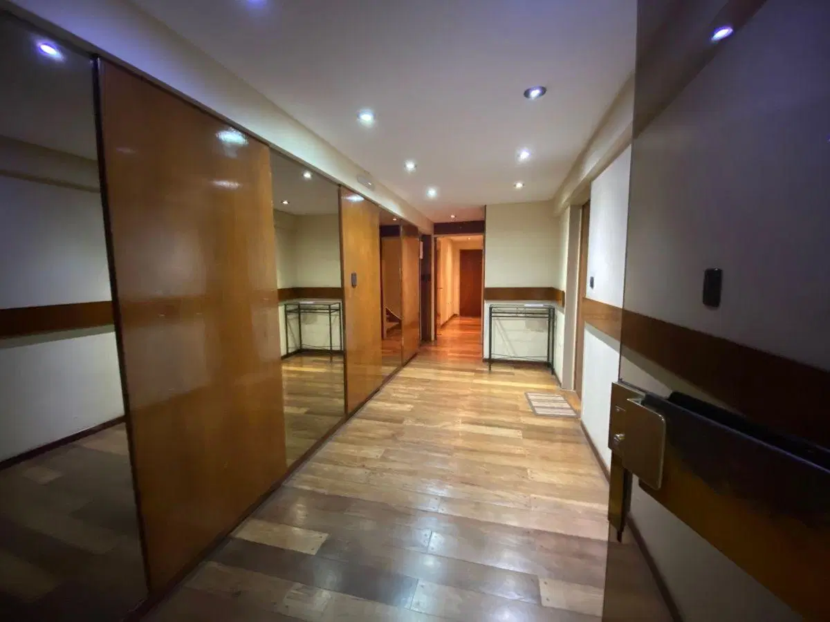 IMPERDIBLE OPORTUNIDAD EN LA MEJOR ZONA DE CABALLITO. 3 AMB DE 55 M2 SENILLOSA Y GUAYAQUIL 1