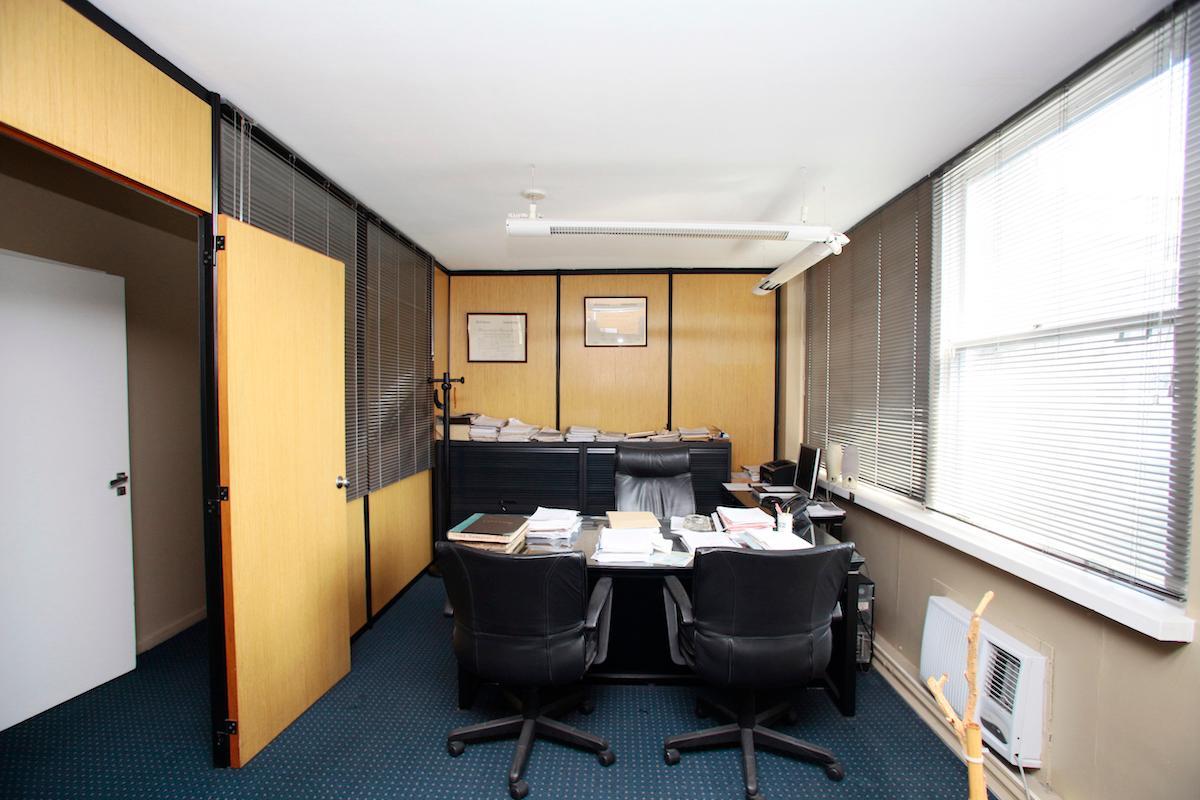 Foto de Oficinas en Venta - Piso - Rivadavia al 700 - Microcentro., imagen 4