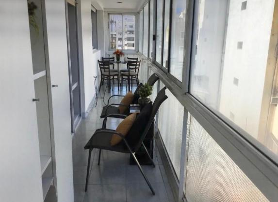 3 Ambientes - Av. Santa Fe  al 3500 - Palermo.