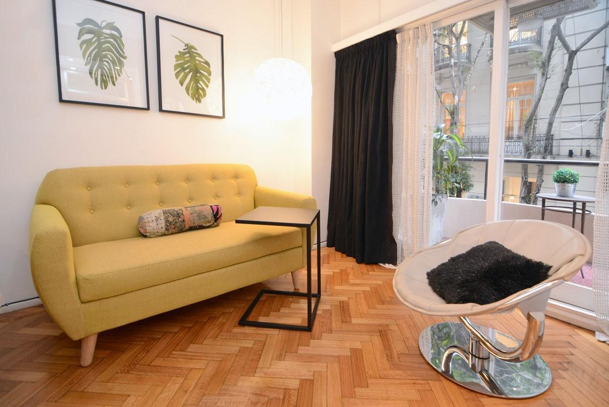 Monoambiente - Arenales al 1400 - Recoleta .