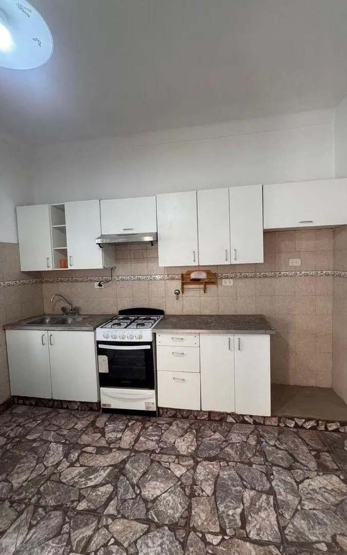 Alquiler Excelente departamento Lomas del Mirador 2