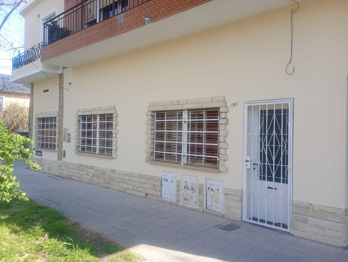 Foto de 3 AMBIENTES AL FRENTE SIN EXPENSAS, imagen 1
