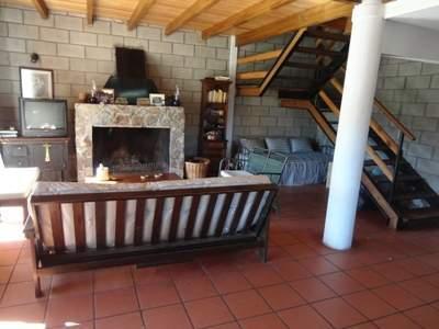 Venta Casa en Los Espinillos con Costa de Rio y Vista 2