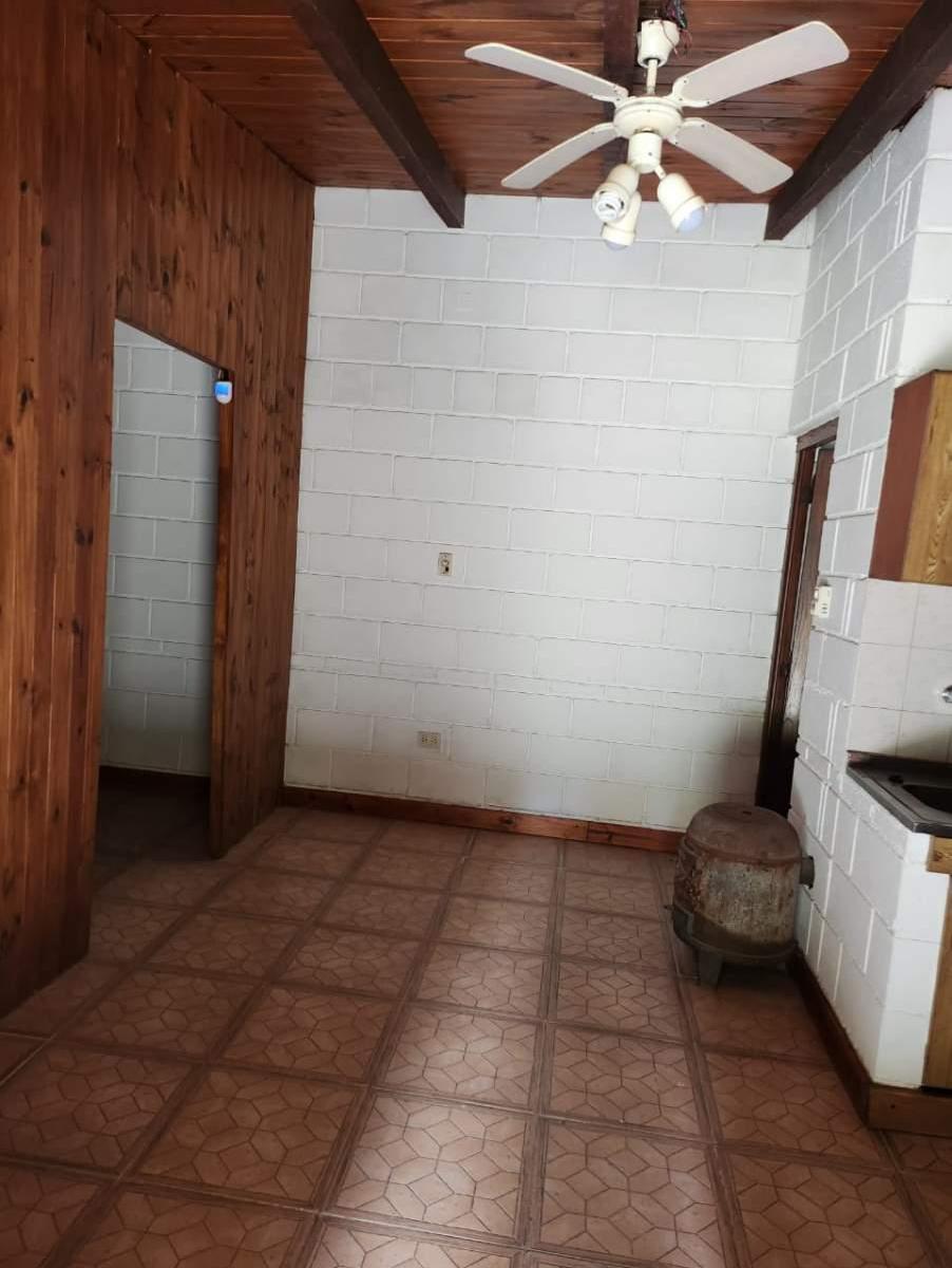 Venta Casa 1 Dormitorio Villa Allende Oeste.