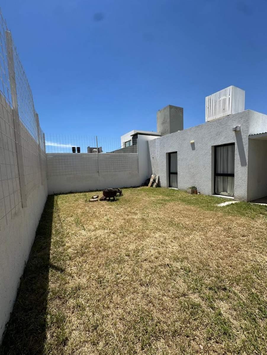 Venra Duplex en Docta de Tres Dorm.. 2