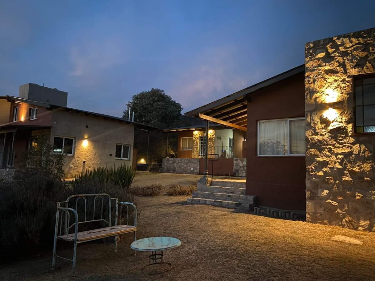 Venta Complejo de Cabañas en La Cumbre, Punilla. 3