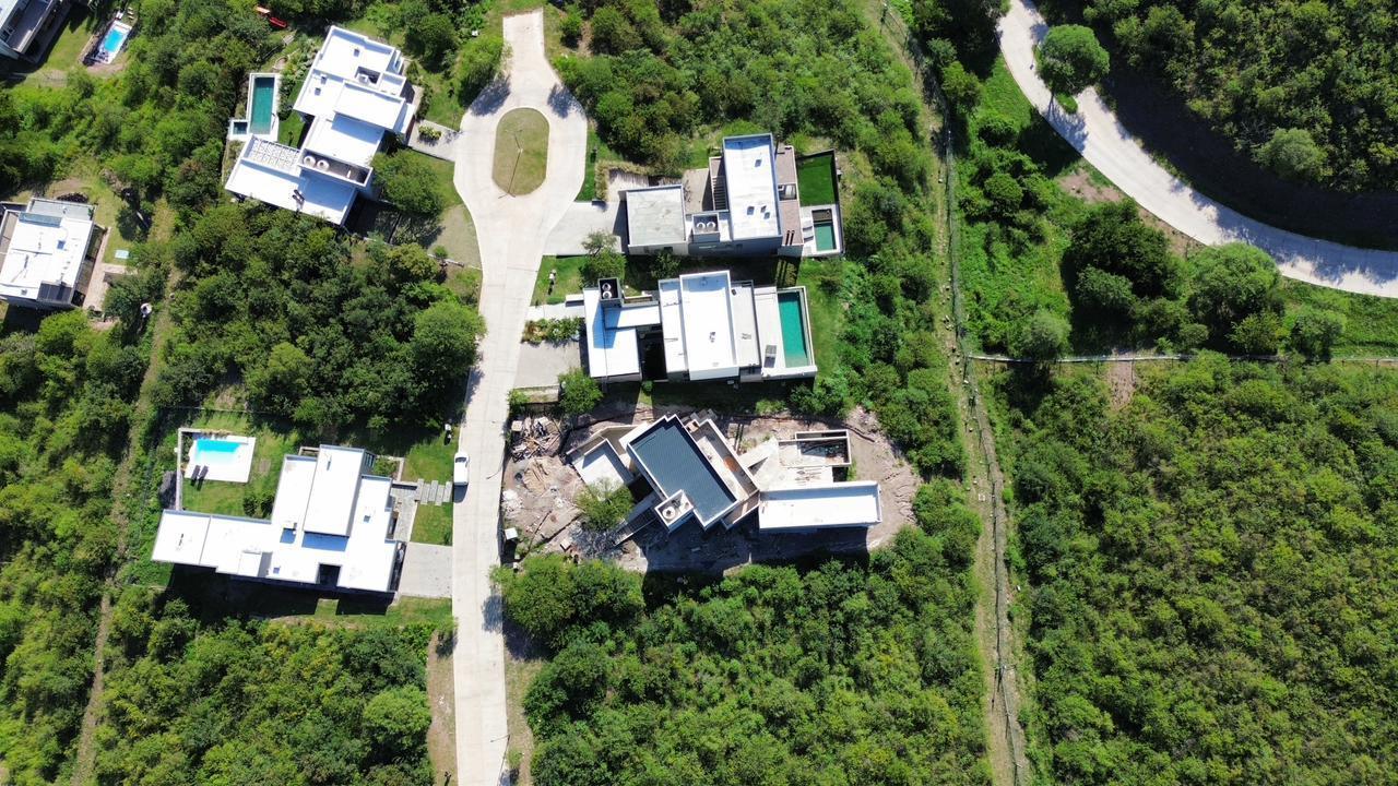 Venta lote 1041 m2 en Country La Deseada, La Calera.