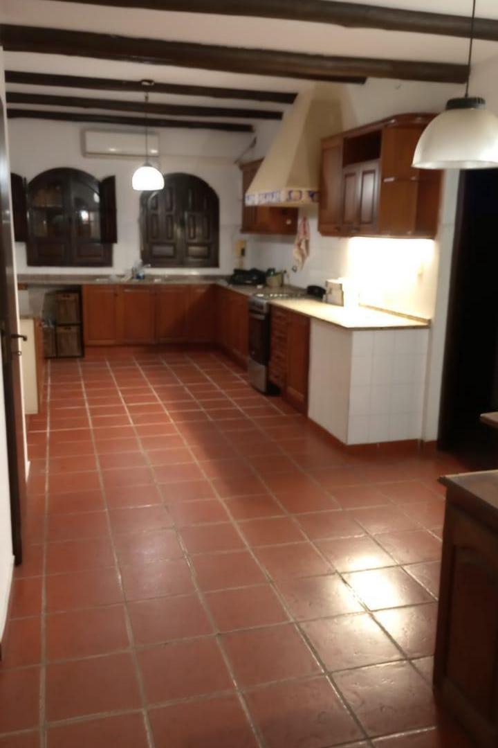 Venta Casa Villa Belgrano (50 mts de Gauss) 4 Dormitorios Loft