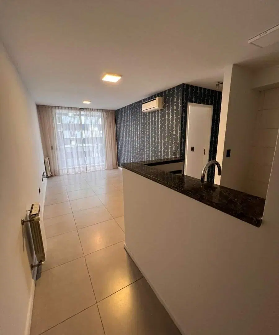 Venta  Opera Luxury (torre 2).Departamento 1 Dormitorio CVestidor 3