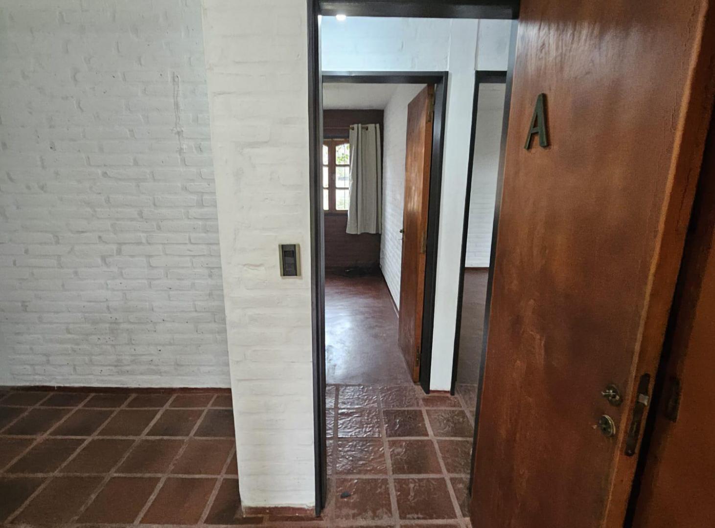 Foto de Alquiler permanente Dpto 2 Dormitorios Villa Allende, imagen 4