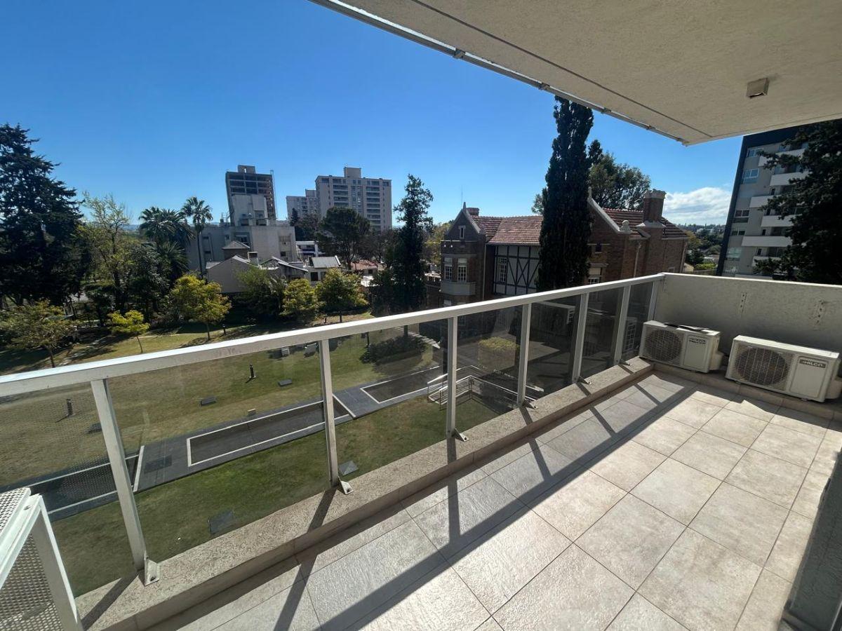 Foto de Alquiler Dpto 2 Dormitorios Opera Luxury Torre 4 Vip, imagen 5