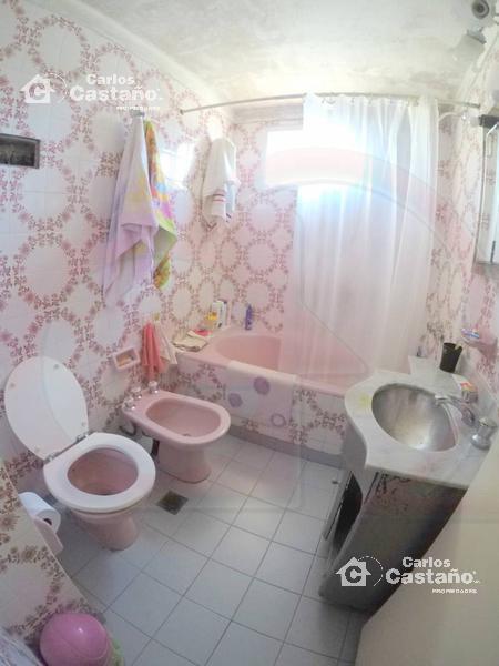 Solido Chalet 5 Amb. a 2 C/ Av Maipu 1