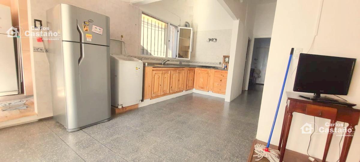 Casa Ideal 2 Familias Refaccionada a Nueva en Florida con Posibilidades de Rentas 3
