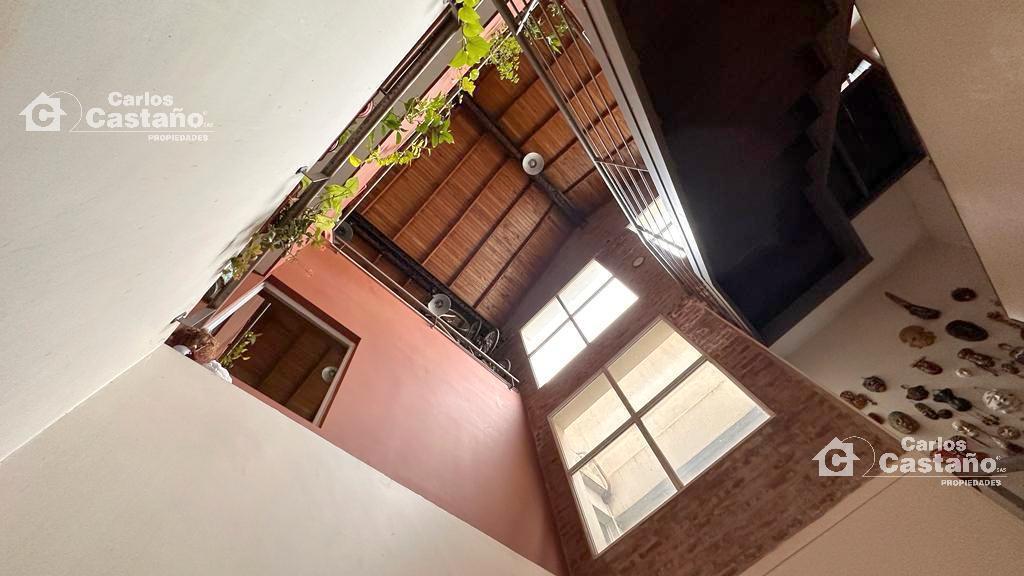 PH 6 Amb. en Lote de 8x21,45 m² 2