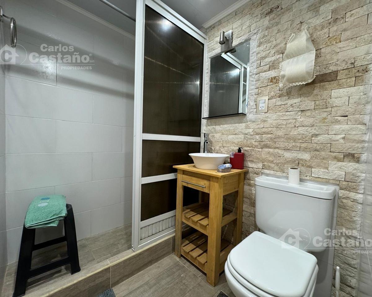 PH Tipo Casa Ideal 2 Familias o Renta en Pb y Pa a 3/c de Av Maipu. 1
