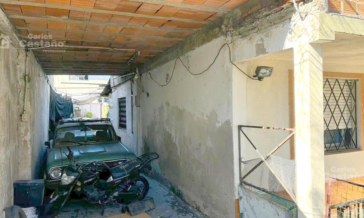 3 Casas en Lote de 10x29,16 m con Garaje, Ideal Varias Familias o Valor Lote 3