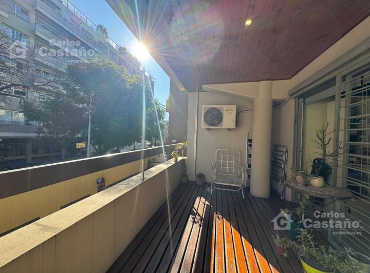 Exc. Semipiso al Frente de 3 Amb. con Balcón Aterrazado   Cochera y Amenities a 1/C de la Av 5